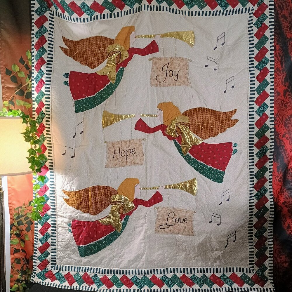 EUC: Nautica Home approx 48"x59" Multicolor Christmas Angels Quilt Wall Decor